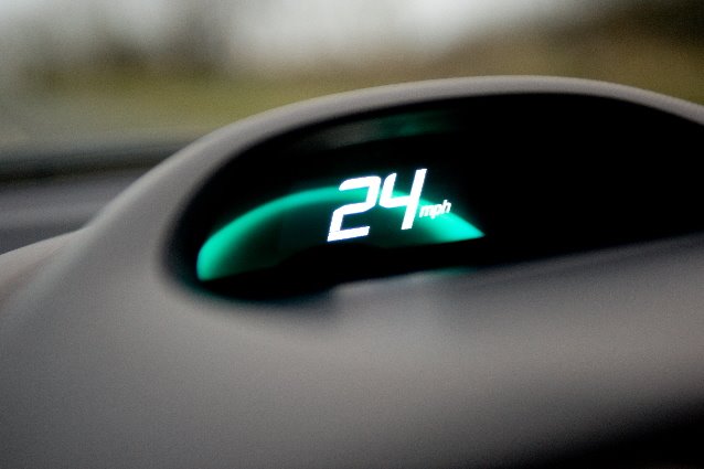 [2009-Honda-Insight-Hybrid-19.jpg]