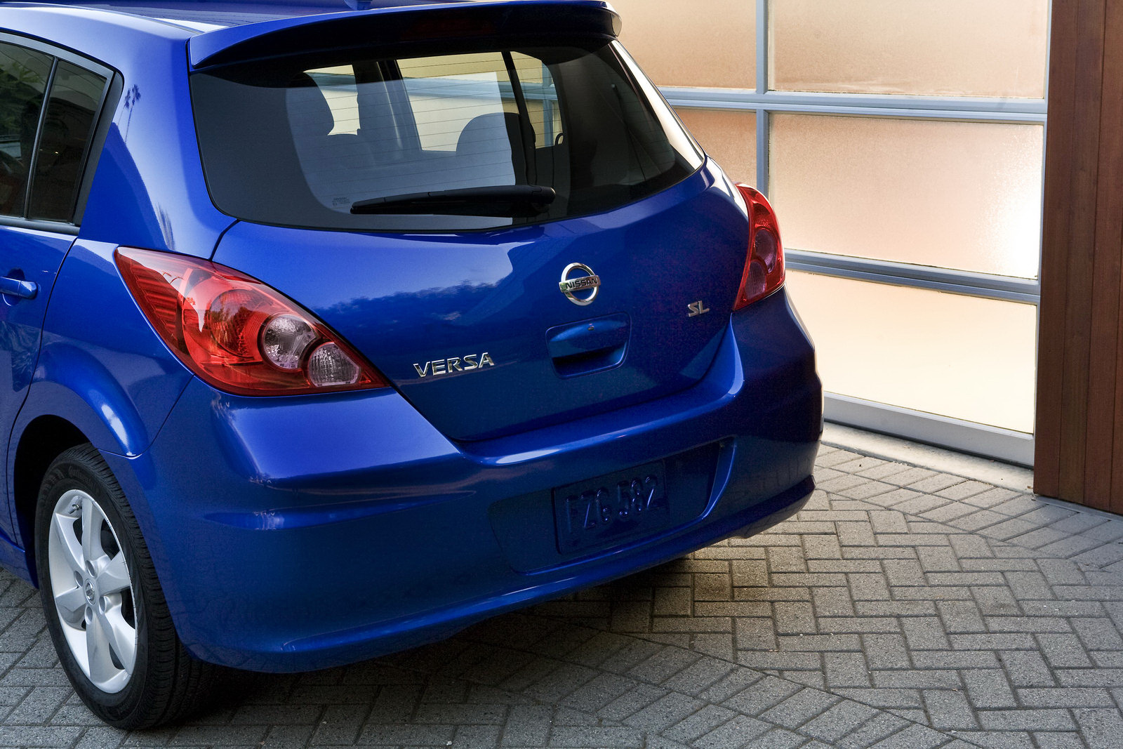 Carscoop, new cars, classics cars: 2011 Nissan Versa Sedan and