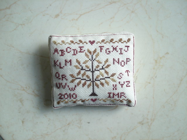 Cross Stitch Happy: Alphabet Tree