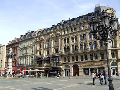 Opernplatz