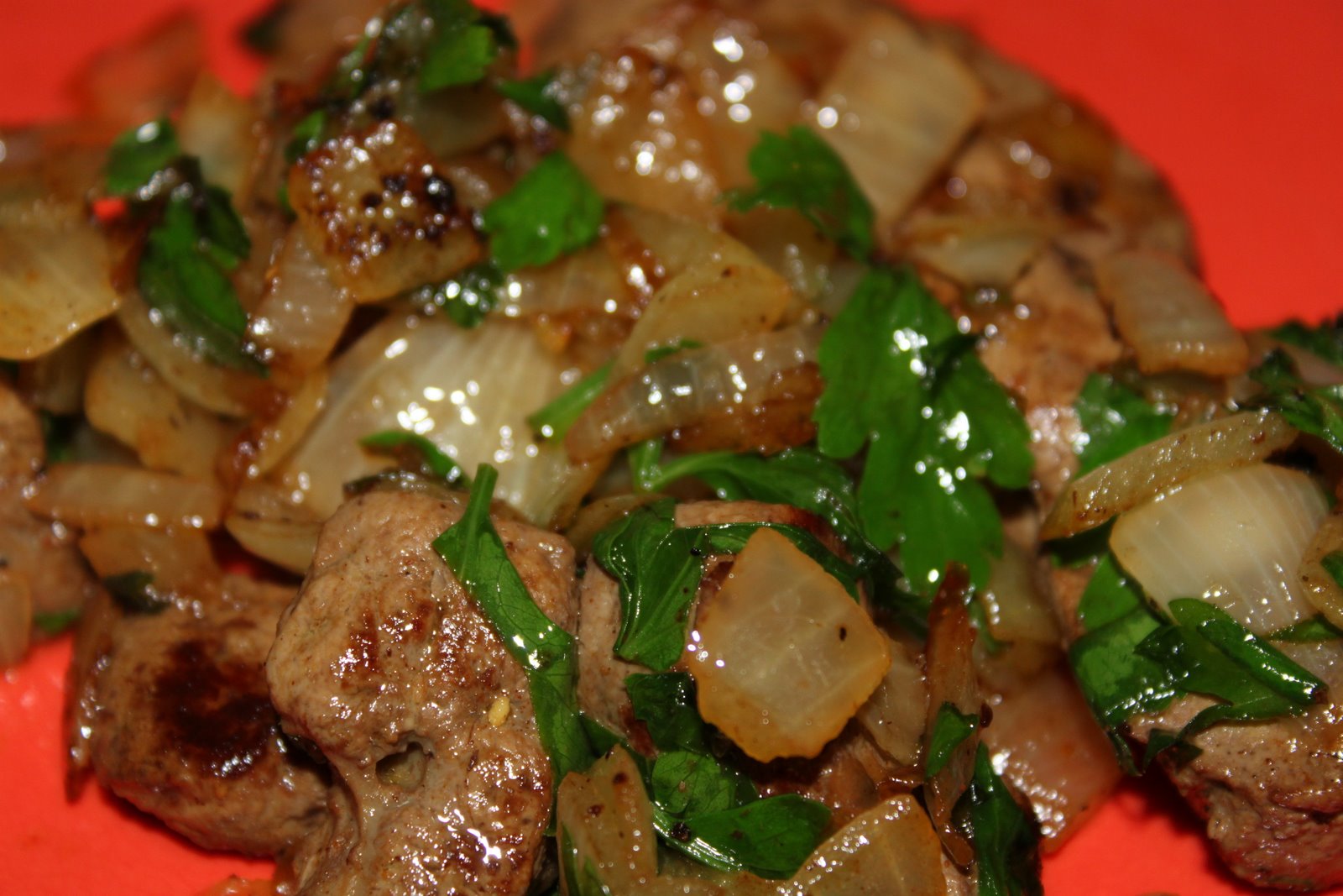 Les amants dînent.: Foie de veau à la venitienne.