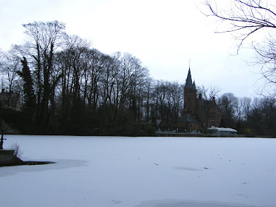 Caer bajo el hechizo de Brujas. - Blogs de Belgica - Un día en Brujas. (2)