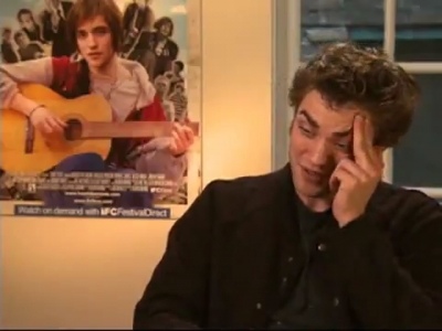 [iChat+Image(4036397808).jpeg]