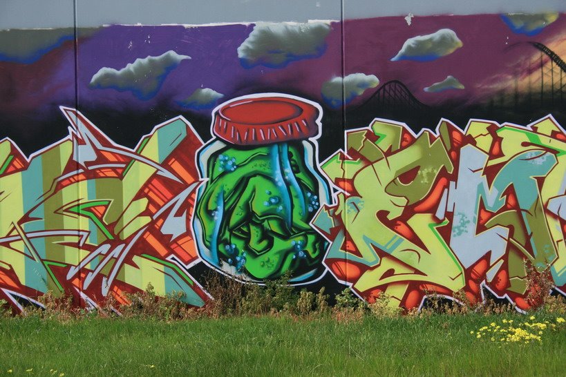 [Newport_Graffiti_08.jpg]