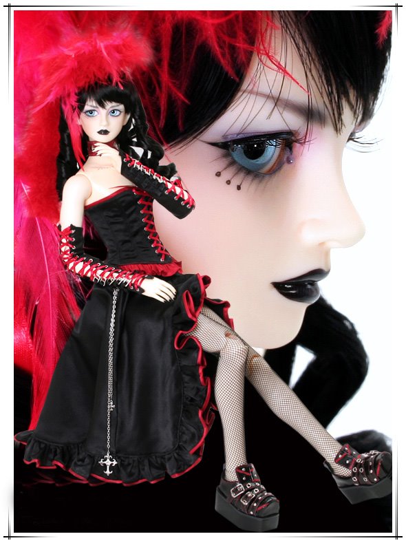 [Gothic_Dolls_12.jpg]