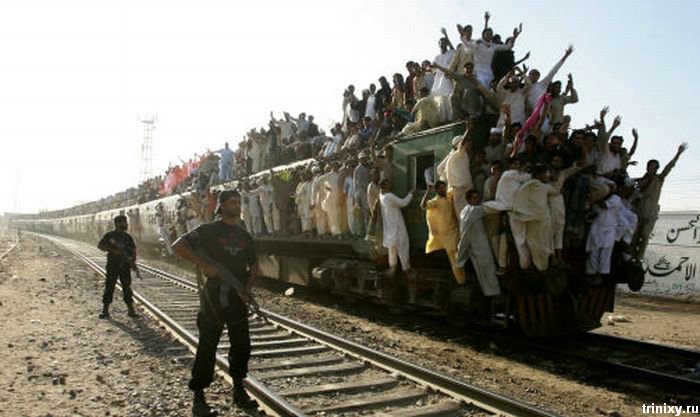 [pakistan_train_03.jpg]