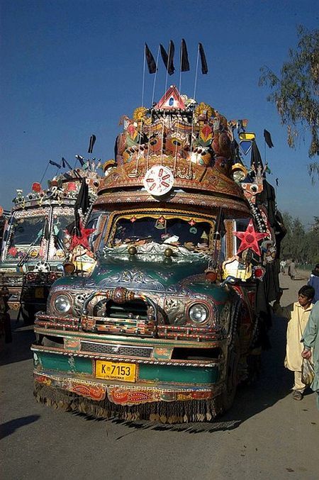 [truck_art_pakistan_07.jpg]