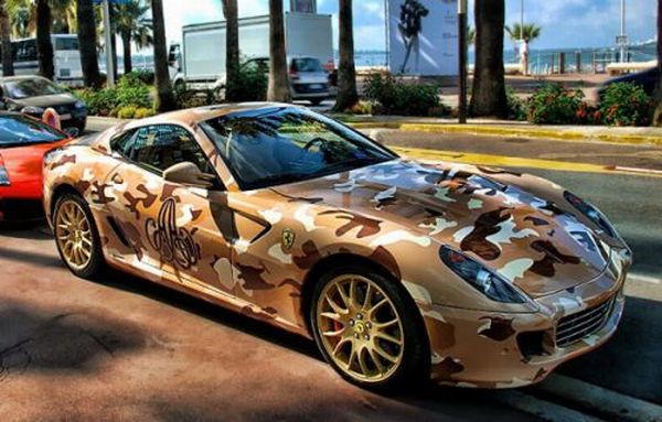 [supercars_camouflage_02.jpg]