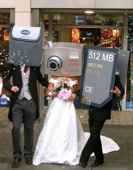 [funny_wedding_pictures_03.jpg]