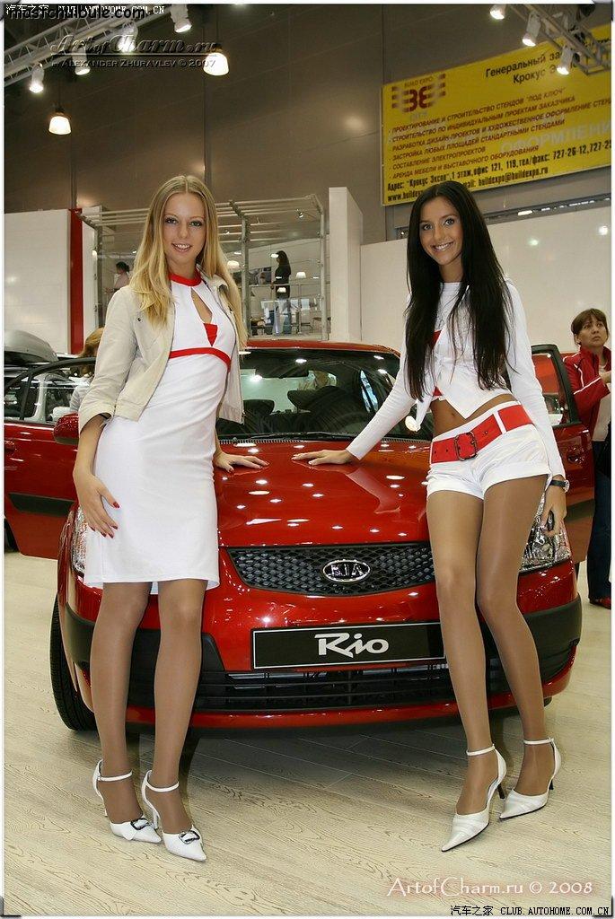 [russian+models-3..jpg]