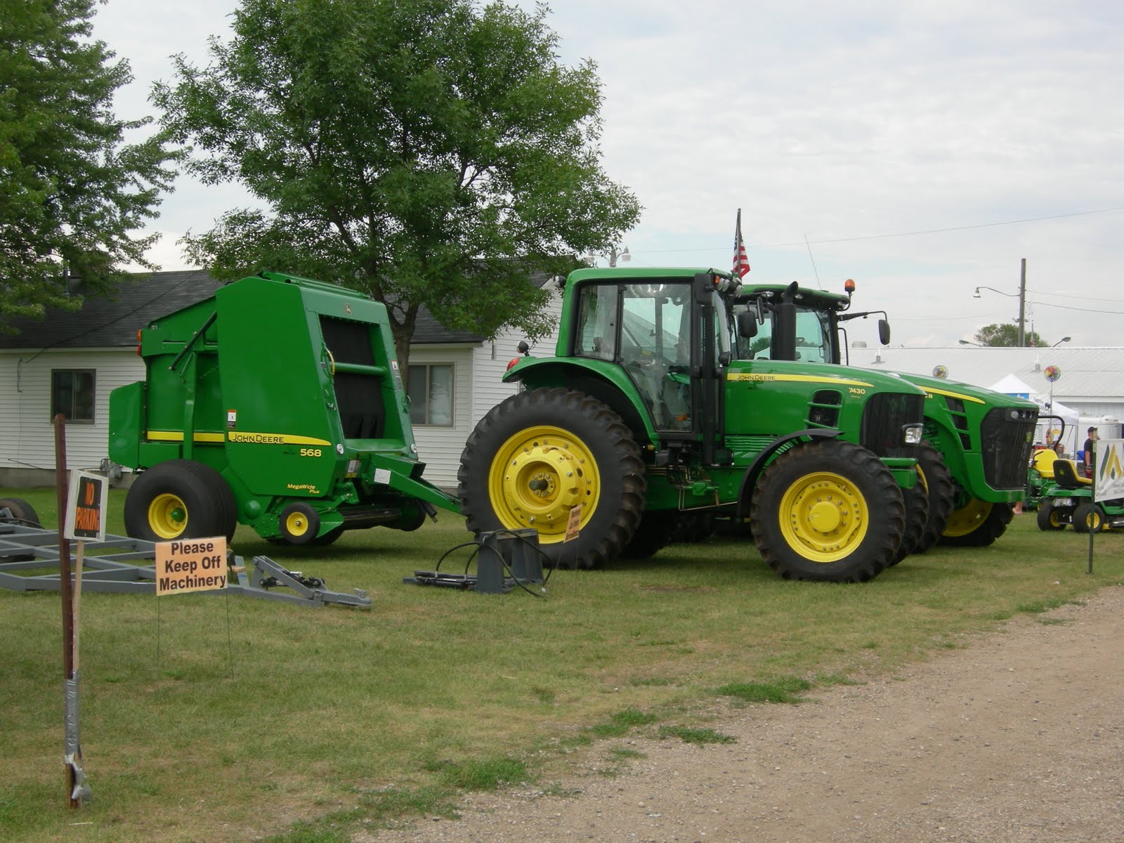 A Legacy of Stitches Fun at the Sibley County Fair!