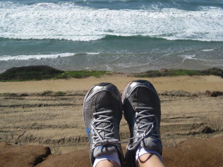 [RUnning+shoes.bmp]