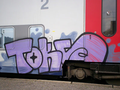 tox toks graffiti