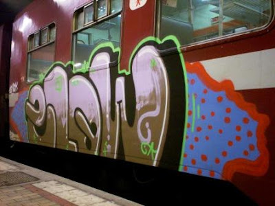 Elow graffiti