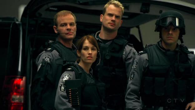 [Amy+Jo+Johnson+Flashpoint+12.jpg]