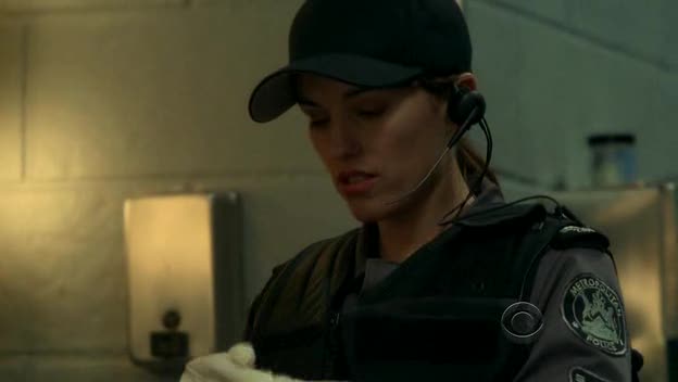 [Jules_Flashpoint+1x6+-+10.jpg]