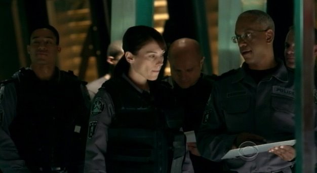 [Jules_Flashpoint+1x6+-+3.jpg]