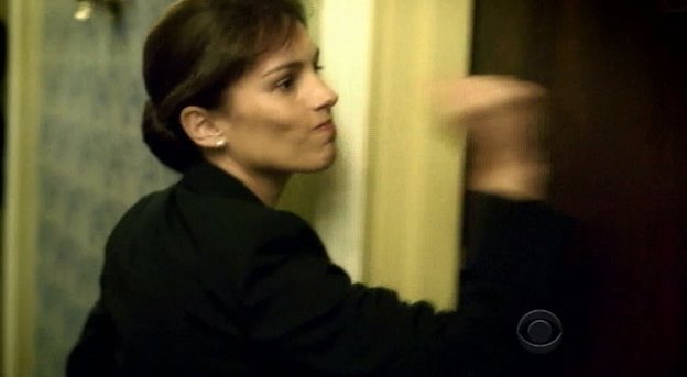 [Jules_Flashpoint+2x1+-+22.jpg]