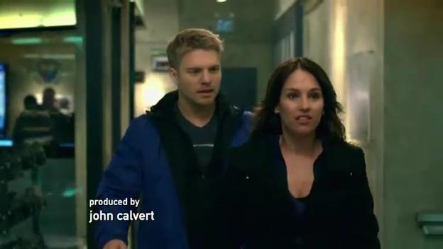 [Jules_Flashpoint+2x8+-+3.JPG]