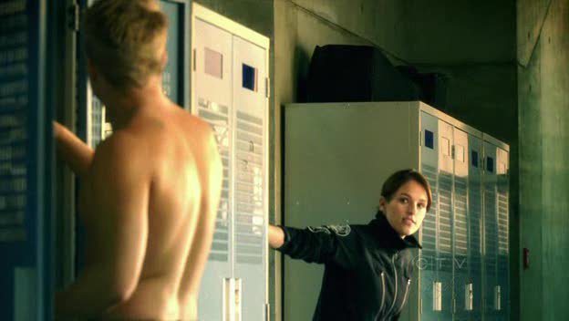[Jules_Flashpoint+2x11+-+1.jpg]