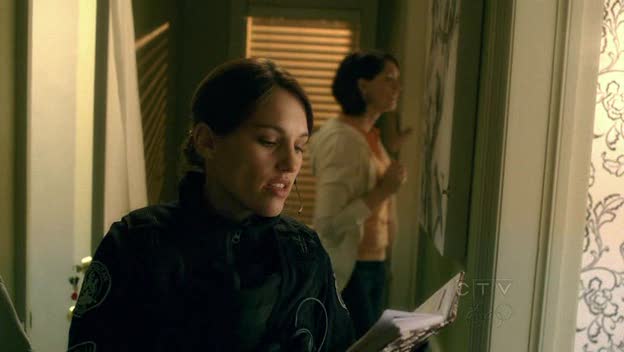 [Jules_Flashpoint+2x12+-+17.jpg]