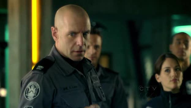 [Jules_Flashpoint+2x12+-+3.jpg]