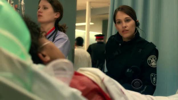 [Jules_Flashpoint+2x13+-+9.jpg]