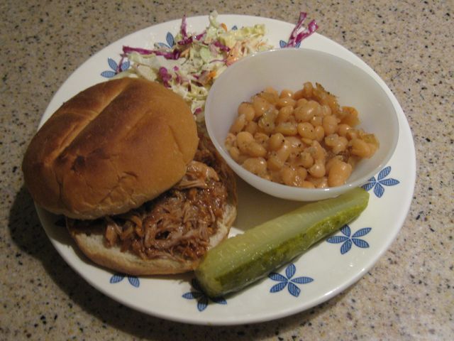 [Pulled+Pork+and+Baked+Beans,+Solar+Cooked.jpg]