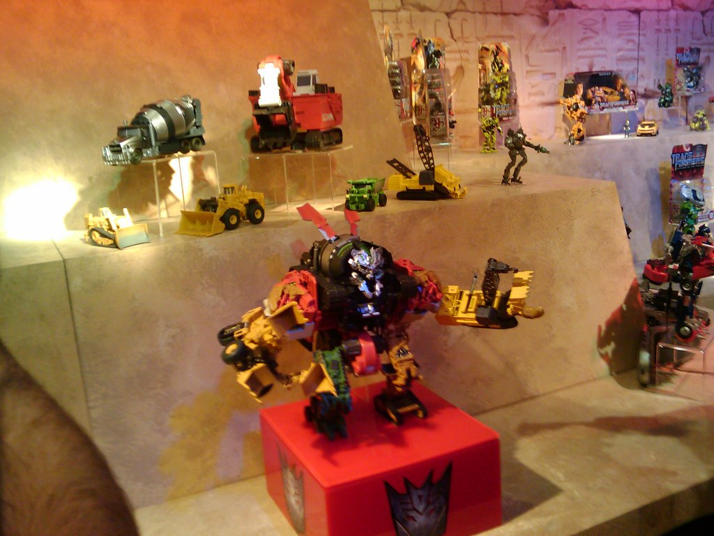 [ToyFair2009Pics8.jpg]