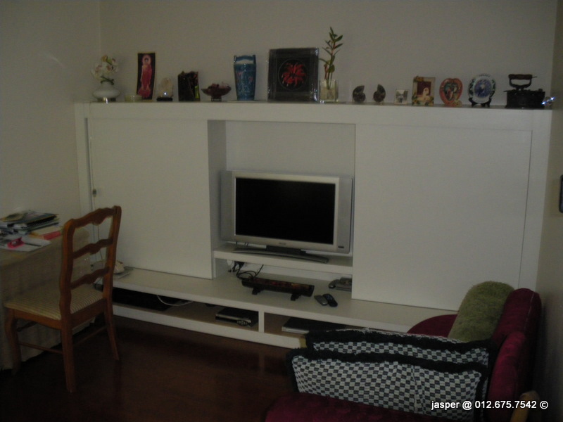 [2nd+living+area.JPG]