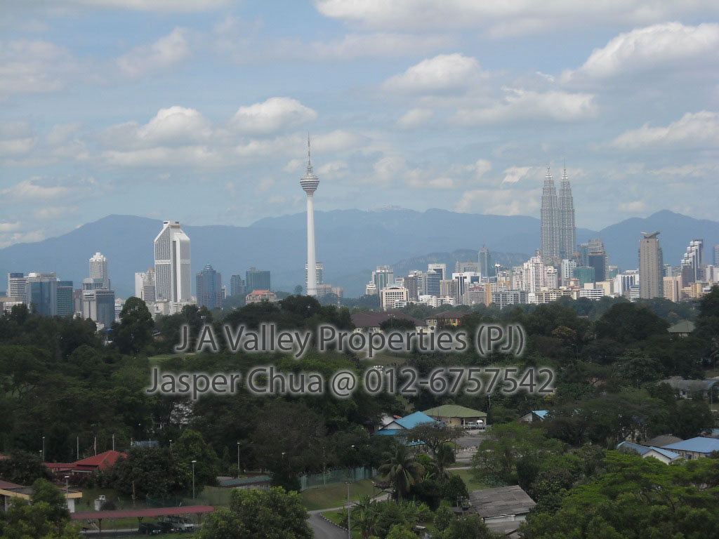 [285kKLCCview_e.jpg]