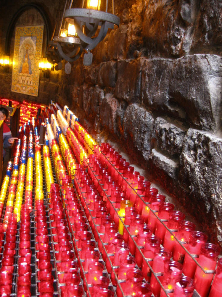 [Votive%20candles.jpg]