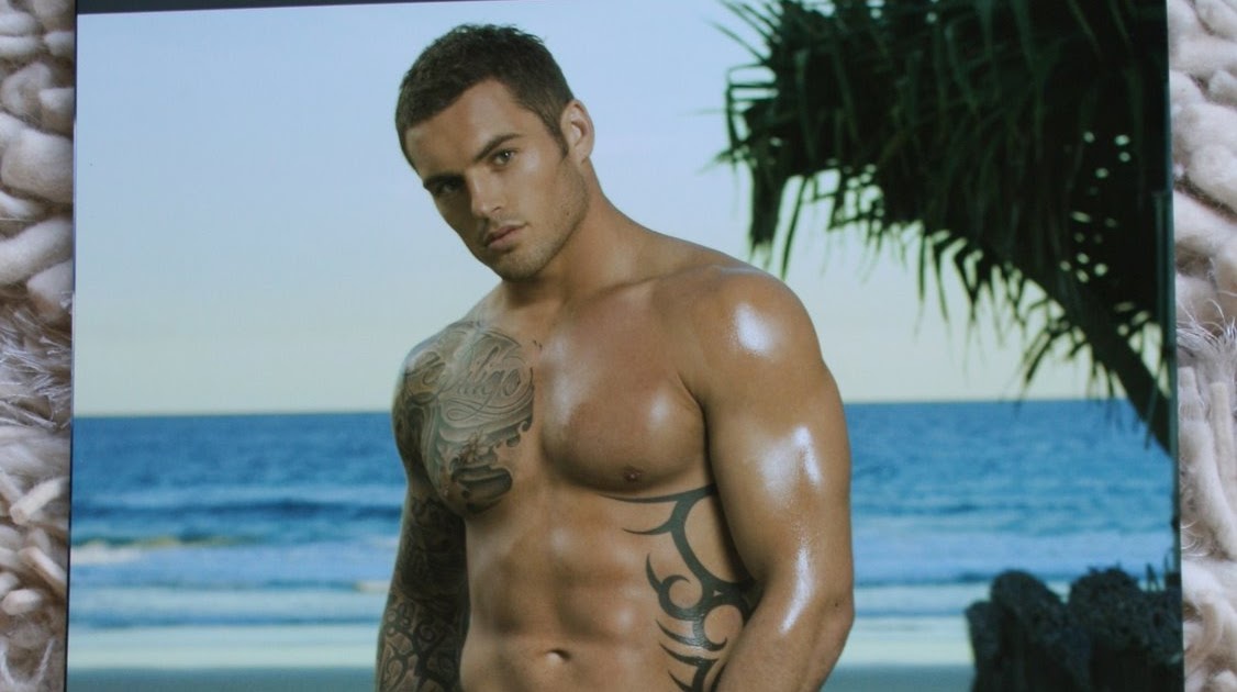Daniel+Conn+Gods+of+Football+calendar.JPG