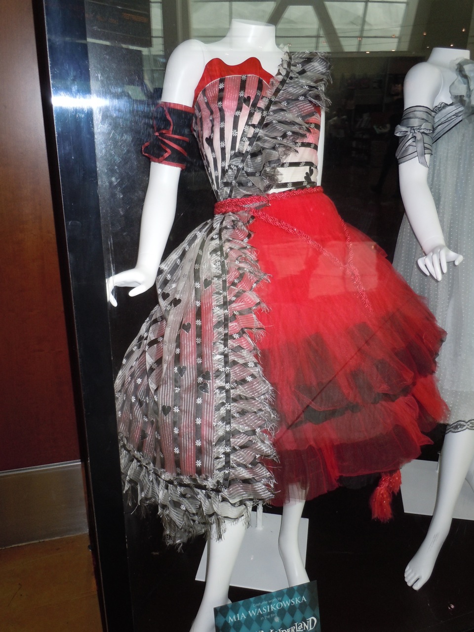 Hollywood Movie Costumes and Props: Alice in Wonderland dresses and ...