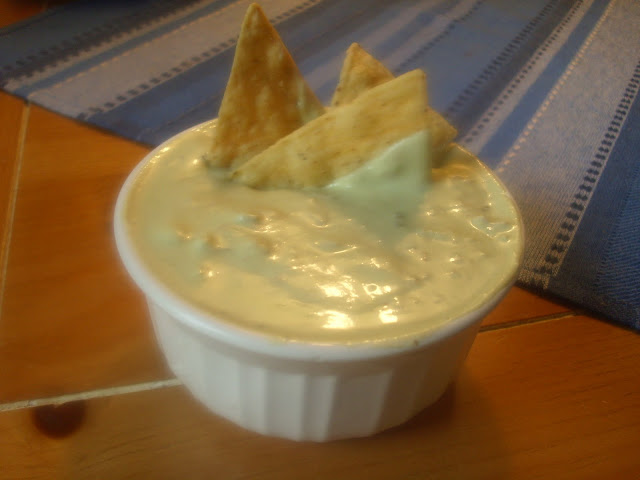 Creamy Avocado Dip.....a twist on guacamole! | Creative Kitchen