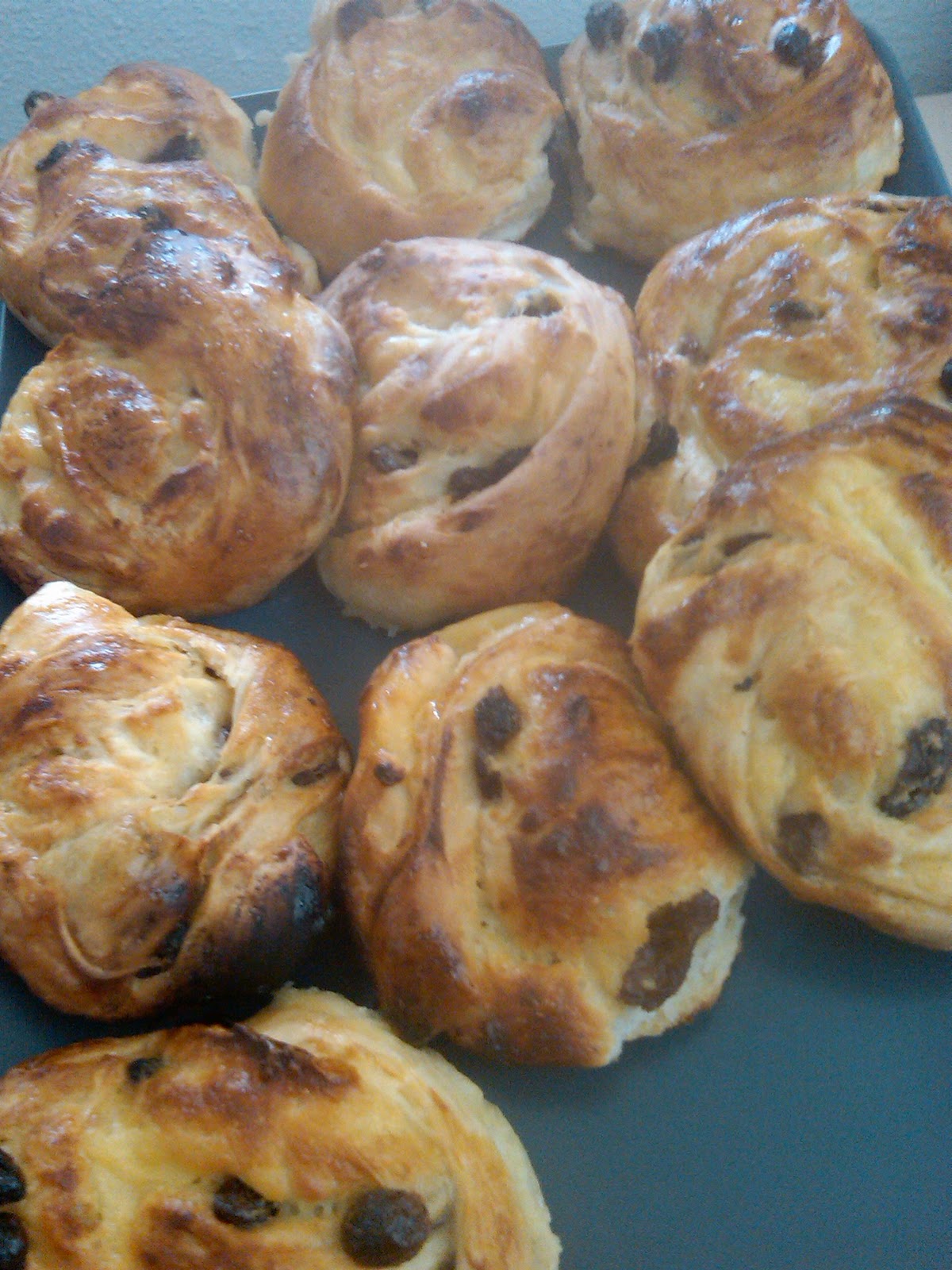 Weldi à la maison: Mini-pains aux raisins