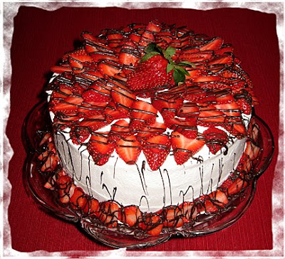 strawberry+chocolate+cake