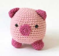 Free pig amigurumi pattern