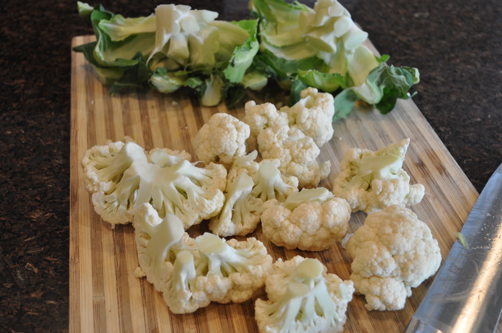 Shih's Cooking How to Cut Cauliflower into Florets