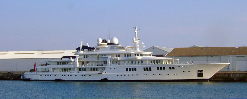 [800px-MV-Tatoosh---La-Rochelle.jpg]