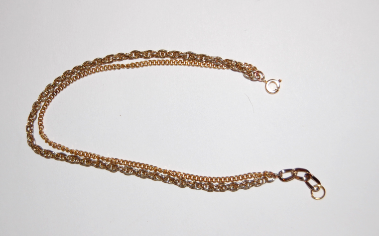 flats with ankle chain