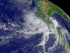 Primer huracán de la temporada en el Pacífico Andrés de categoría uno.