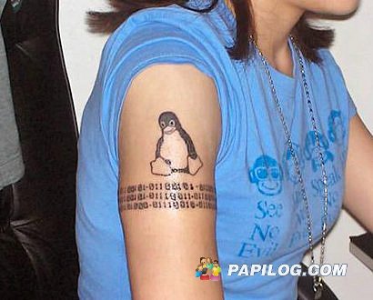 [geek-tattoo-20.jpg]