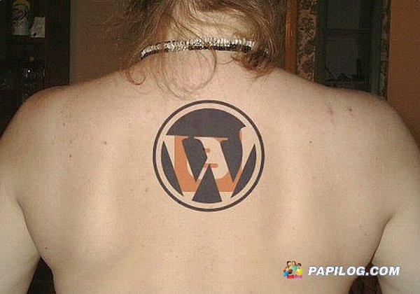 [geek-tattoo-07.jpg]
