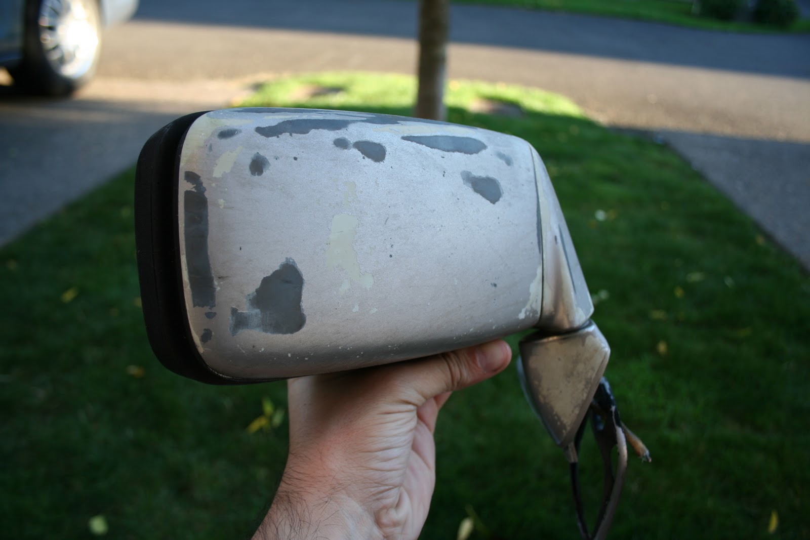 Repainting My 1983 Porsche 944 Sanding the mirrors and plastic bumpers