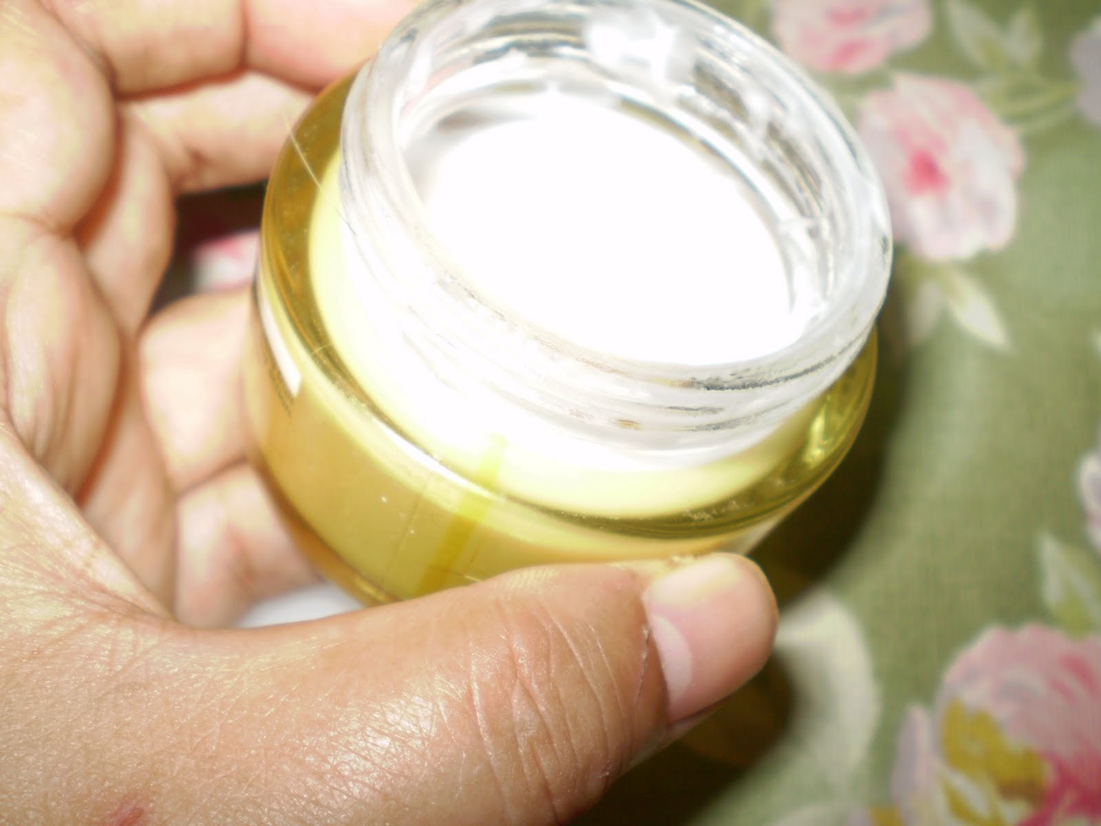 MY LIFE AS IT IS Garnier Light Peeling Night Cream