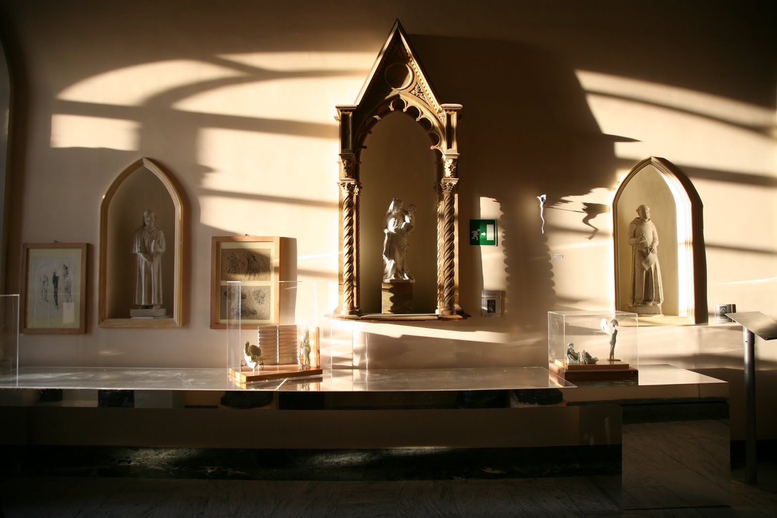 LICEO ARTISTICO STATALE "DUCCIO DI BUONINSEGNA"
