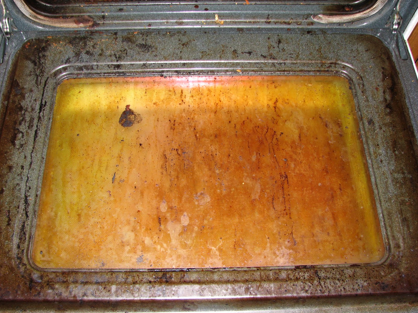 Pam's Cleaning Blog Cleaning a very dirty oven!
