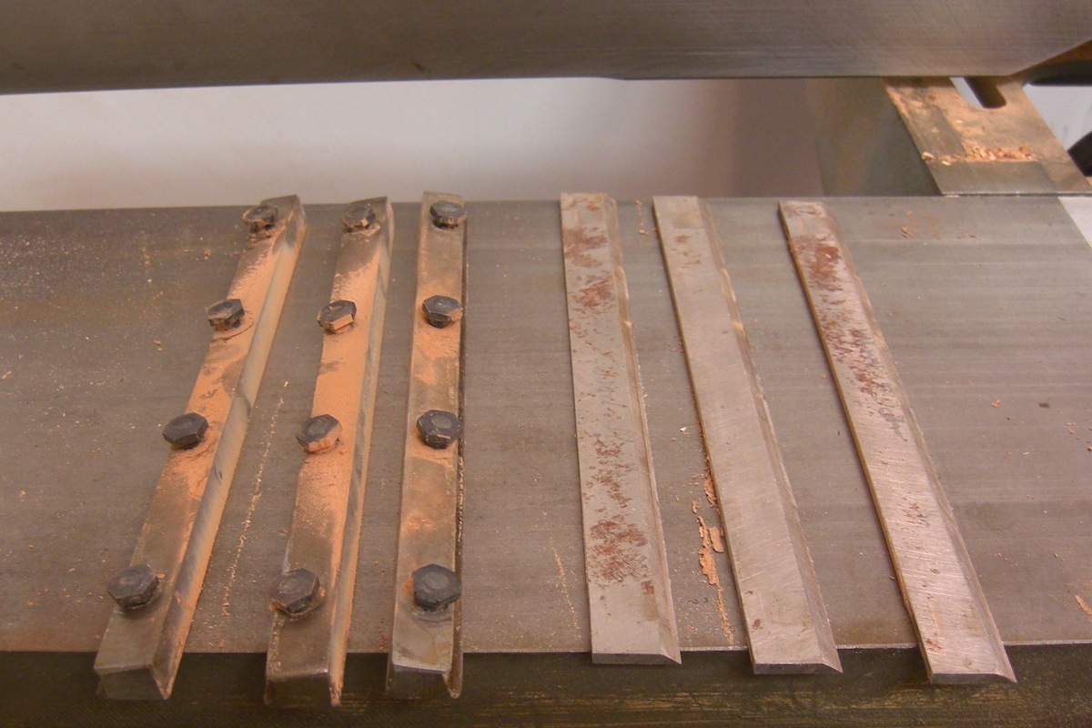 Let's Talk Wood Replacing blades on a Delta Jointer