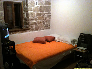 L'appartement où j'étais, la piètre qualité de l'appareil photo de mon téléphone ne le met pas en valeur !